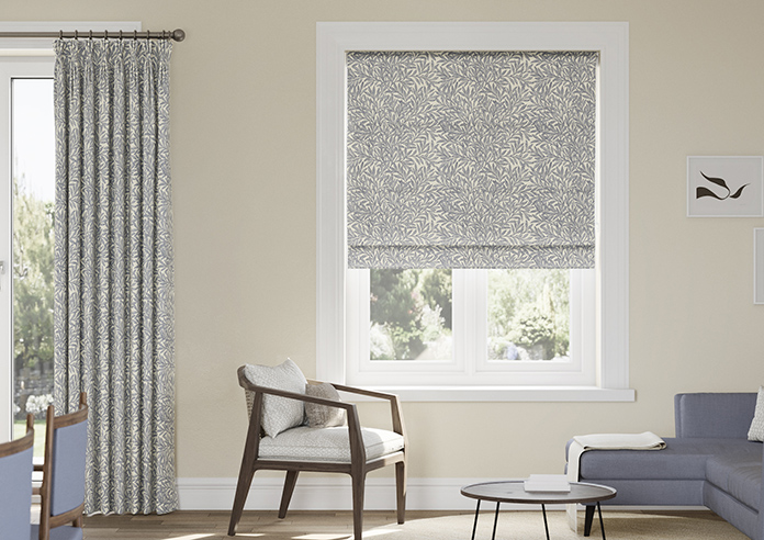 William Morris At Home Willow, Indigo - Roman Blind - Image 3